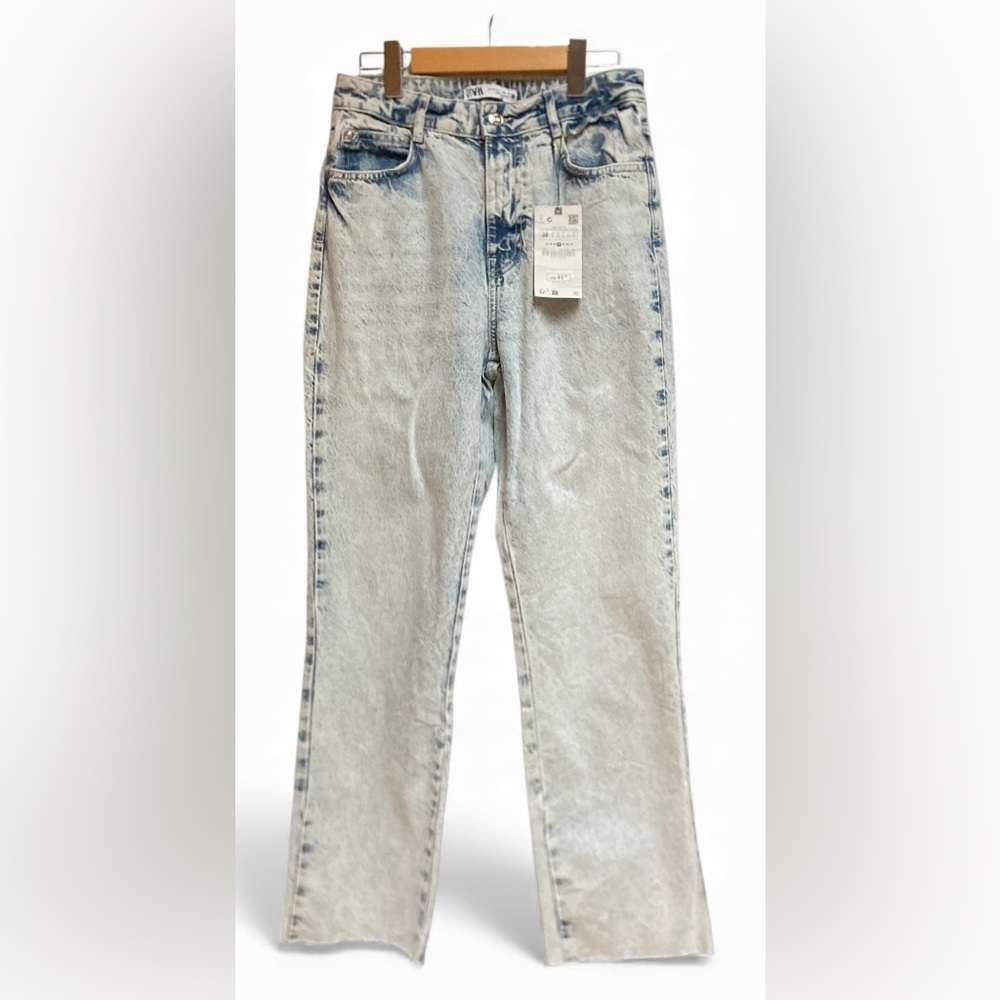 NWT ZARA Jeans Women Sz 6 High Rise Straight Leg Fringe Raw Hem Blue Denim Pants
